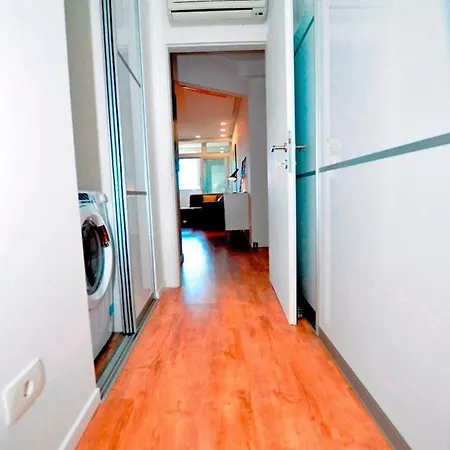 شقة New And Sunny 5 Min From Beach Trstenik سبليت